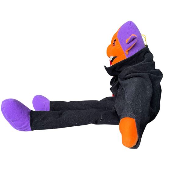 Vintage Dracula Plush Vampire Doll Halloween 22" Stuffed Toy Soft Eyes READ - Picture 12 of 16